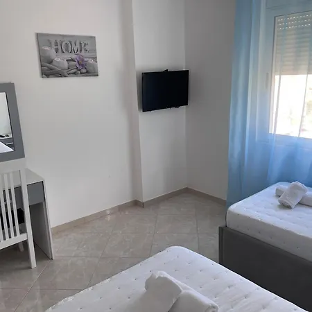 Aos Apartment Permet